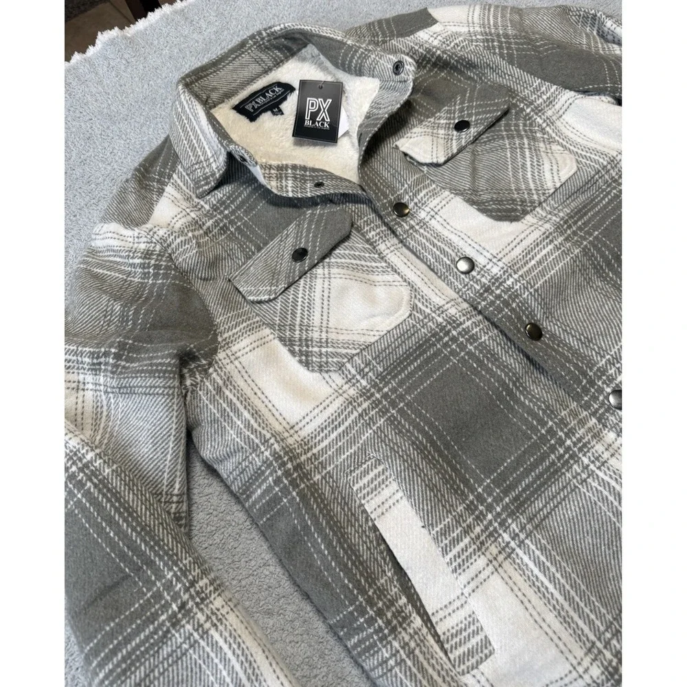 NWT - PX BLACK Sherpa Lined Flannel Shacket Plaid Gray/Green And White  Size‎ M